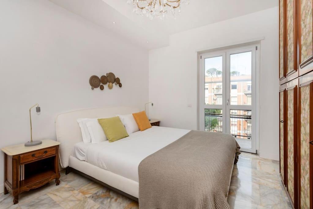 Vatican Dome View Appartement *